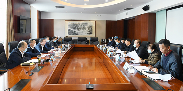 2020年11月18日，元方赴成都拜會(huì)西南民航局領(lǐng)導(dǎo) 張莉 攝.jpg